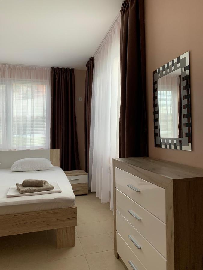 Villa Rouge - Apartment Victoria Созополь Экстерьер фото